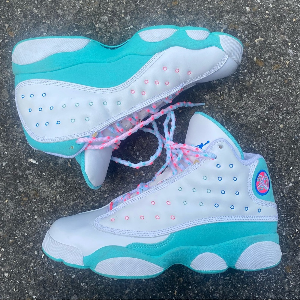 Jordan 13 Retro White Soar Green Pink Grade School